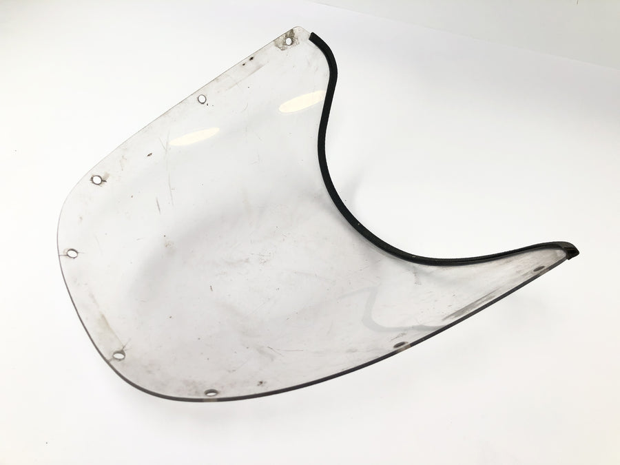 Suzuki RG 250 Gamma GJ21D [1987] - Windshield windshield panel scratched