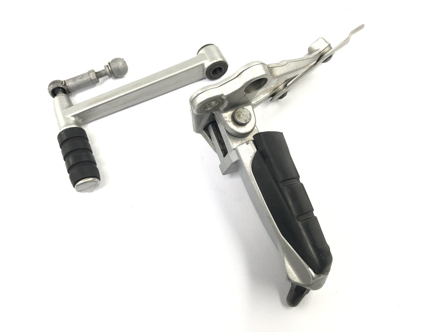 BMW R 1100 S R11S [2005] - Footrest rider footrest left with gearshift pedal