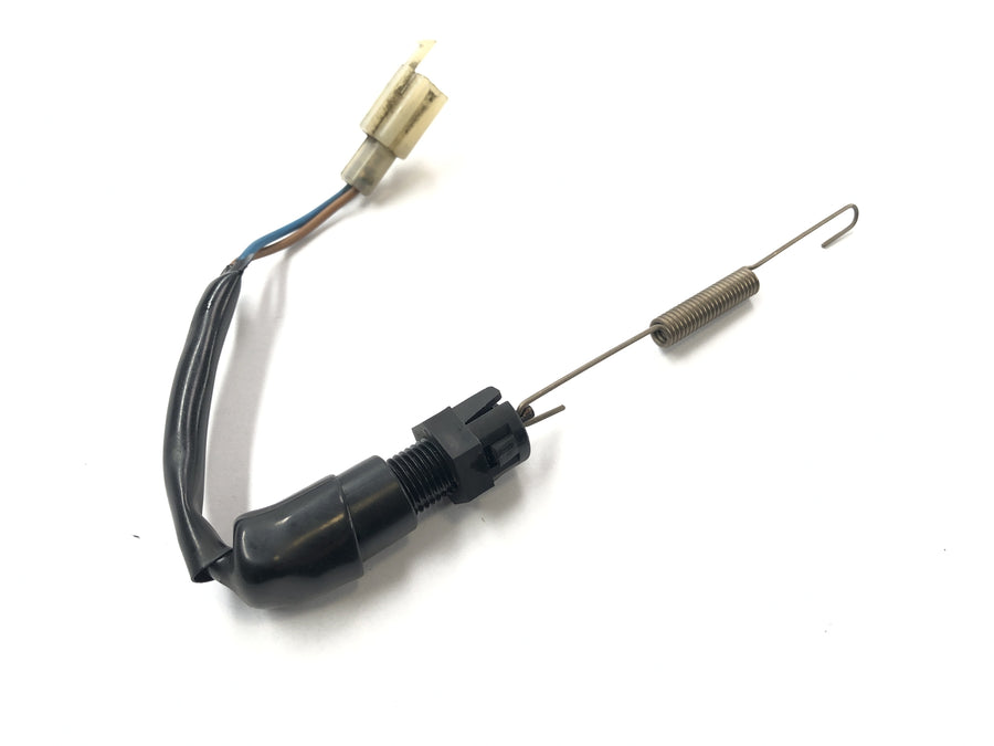 Triumph Daytona 955i T595N [2003] - brake light switch at the back sensor spring connection