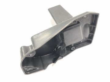 Kawasaki VN 1500 Classic VNT50D [2001] - Tool compartment Staufach