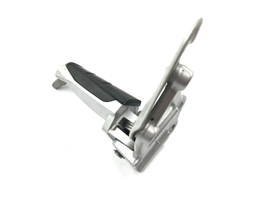 BMW R 1100 S R2S [2000] - Footrest system driver's right footrest with bracket