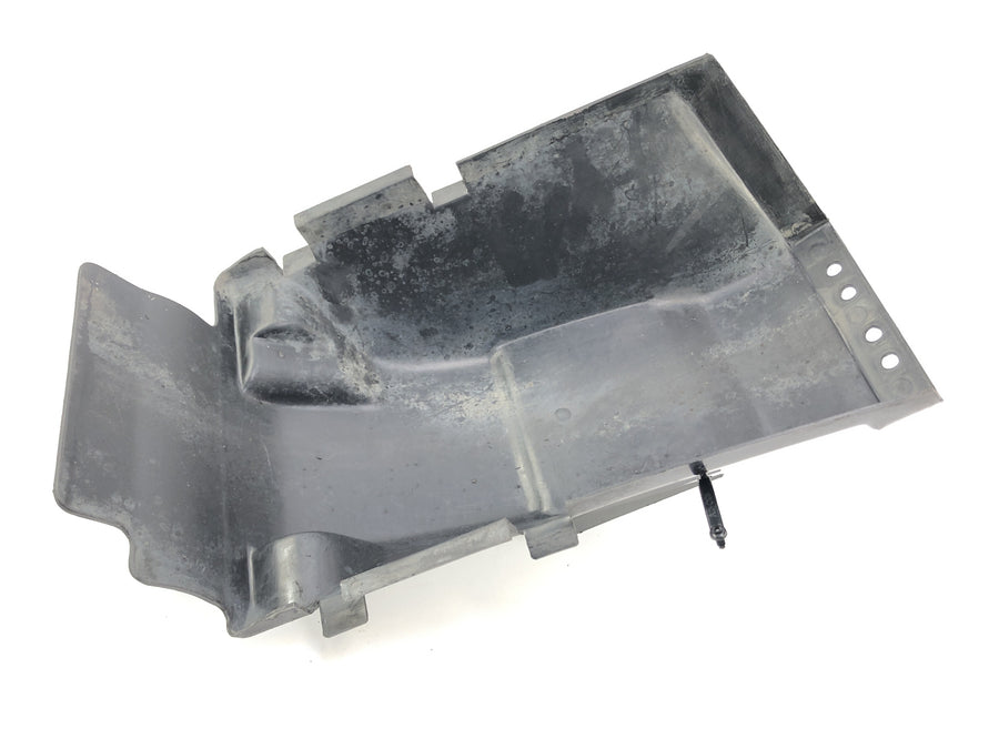 Kawasaki GPZ 1000 RX [1987] - Rear fender inner fairing splash guard