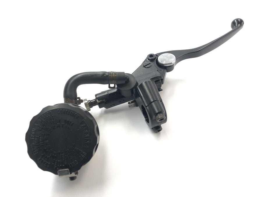 Triumph Daytona 955i T595N [2003] - brake pump in front brake lever Main brake cylinder