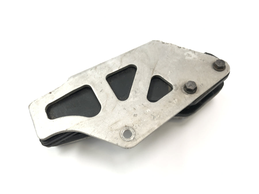 Yamaha YZ 426 F [2000] - Chain grinder chain guard