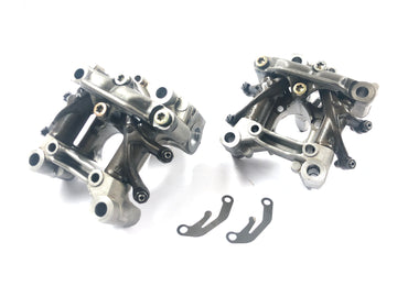 BMW R 1200 GS R12 K25 [2004] - rocker arm bracket pair of camshaft bearing bracket valve train