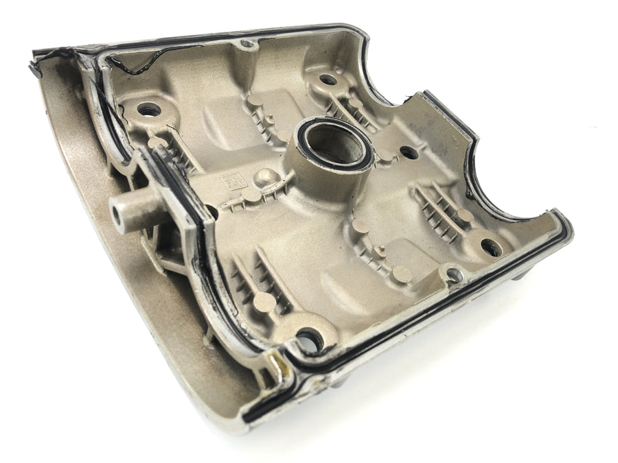 Ducati 999 H4 [2003] - valve lid at the front