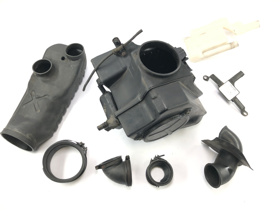 Honda XRV 750 Africa Twin RD04 [1990] - Air filter box airbox