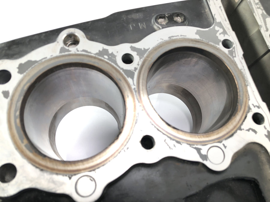 Honda CBX 750 RC17 [1984] - cylinder with piston cylinder block 747cccm