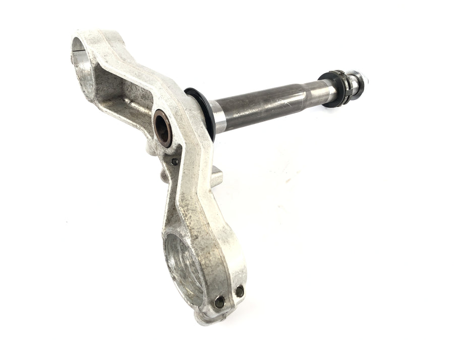 Yamaha YZF 750 R 4HN [1996] - fork bridge below