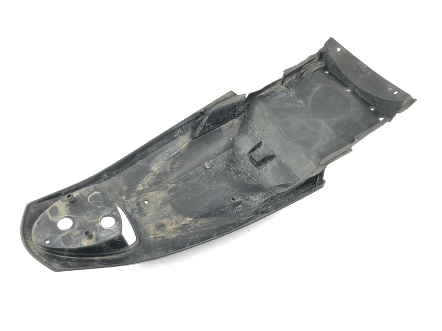 KTM 640 LC4 EGS [1999] - Rear fender rear wheel cover splash guard holder