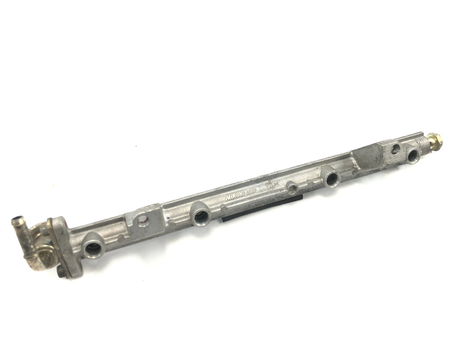 Yamaha GTS 1000 4FV [1997] - Fuel rail injection rail with pressure regulator