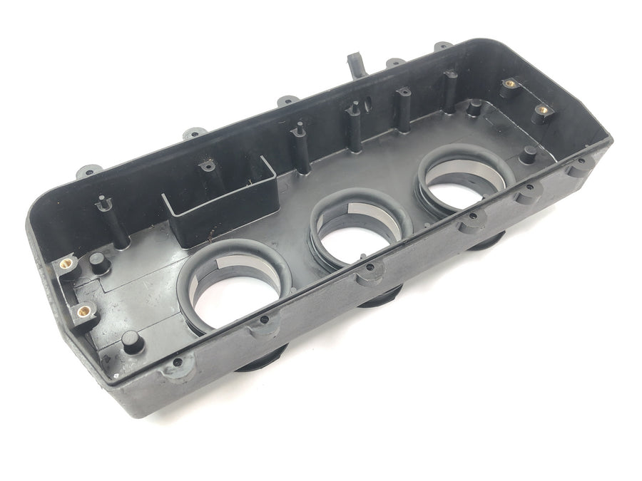Triumph Daytona 900 T300 [1996] - Air filter box housing cover
