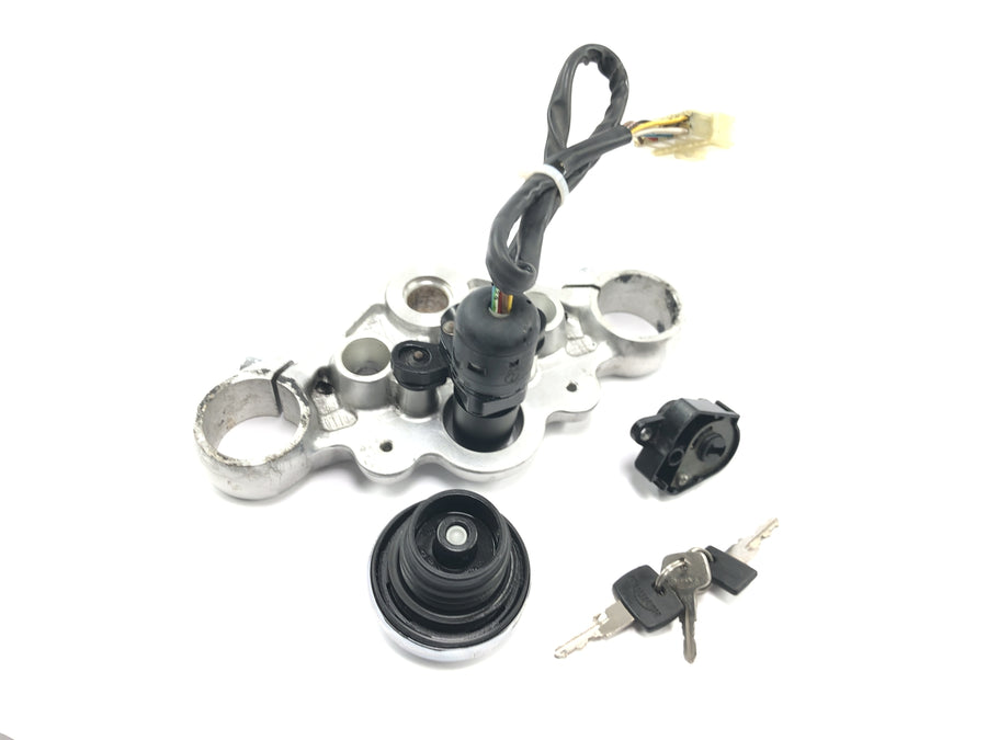 Triumph Adventurer 900 T309RT [1998] - Lock set ignition lock fork bridge top ignition lock tank lock