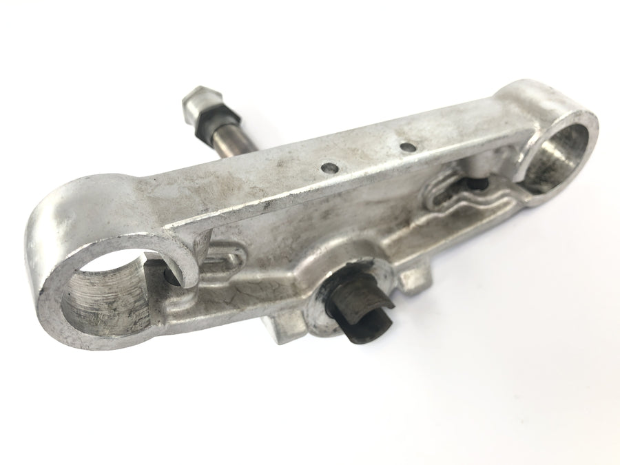 Laverda 1000 [1978] - lower fork bridge steering head yoke steering head tube