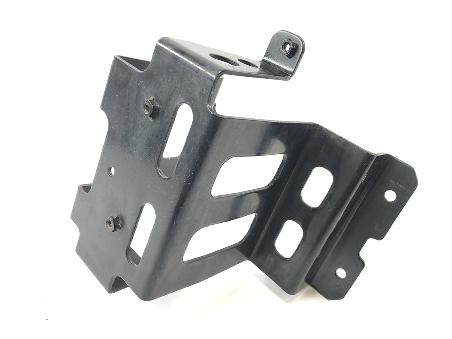 Suzuki VZ 1500 WVCU [2011] - battery box bracket unit holder