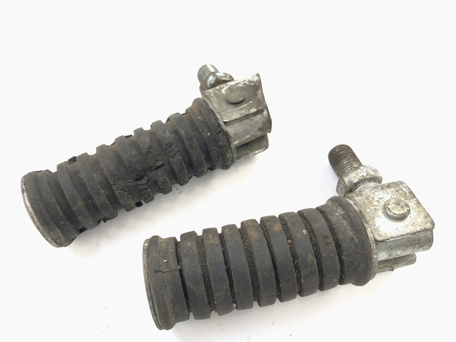 Yamaha XT 500 1U6 [1981] - Footrests Passenger Footrests