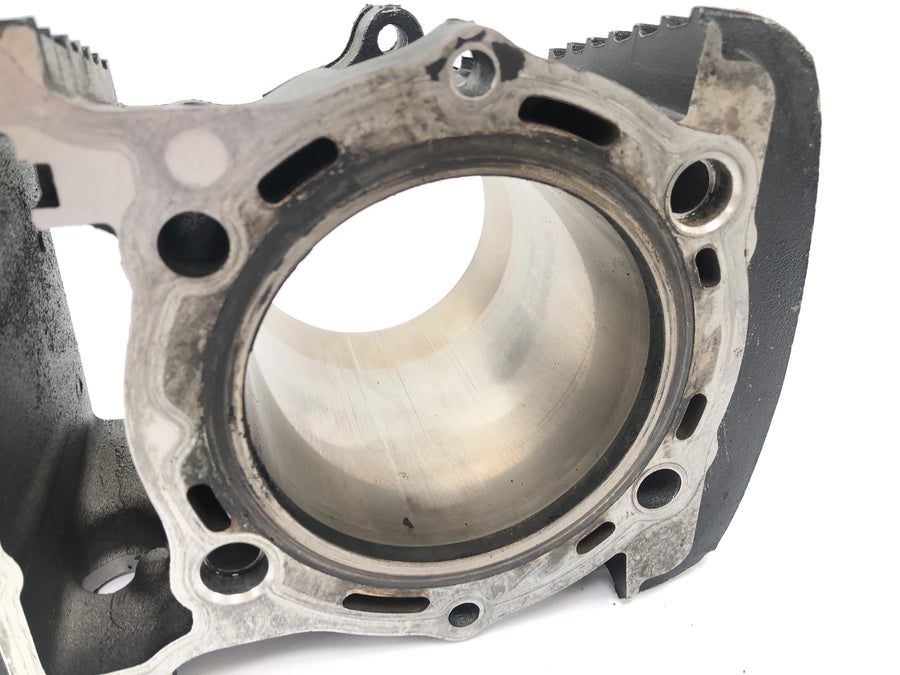 Kawasaki VN 1500 Classic VNT50D [2001] - cylinder Kit cylinder with pistons at the back