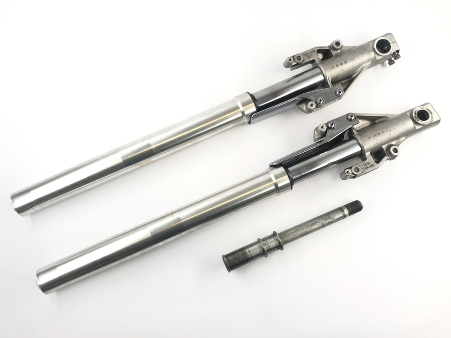 Kawasaki VN 1600 Mean Streak VNT60B [2005] - Fork Upsidedown with axle