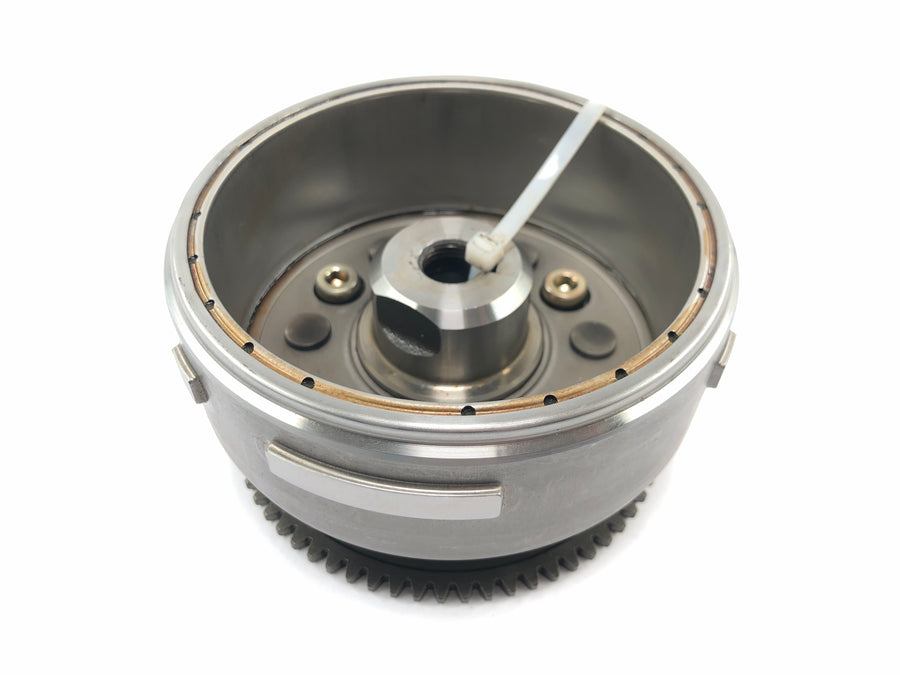 BMW C1 125 [2002] - Alternator generator rotor pole wheel with starter freewheel