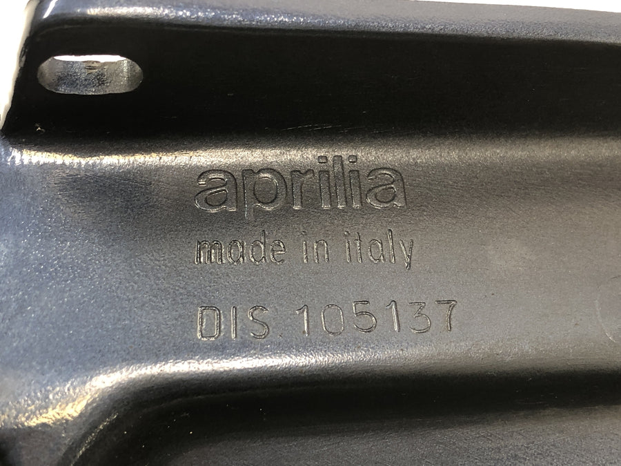 Aprilia RST 1000 Futura [2002] - suitcase holder case carrier on the left