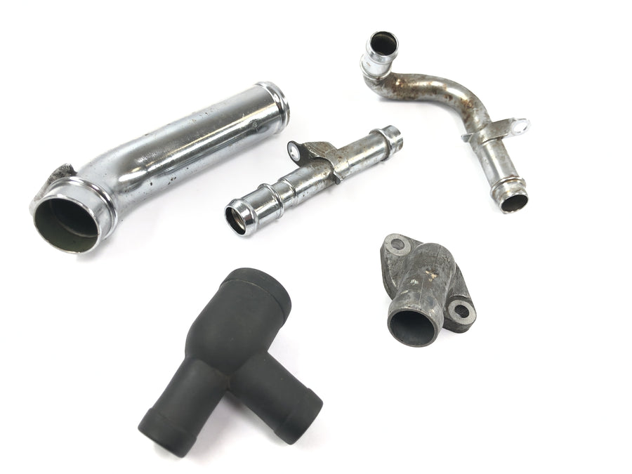 Honda XRV 750 Africa Twin RD04 [1990] - Cooling water pipes and fittings