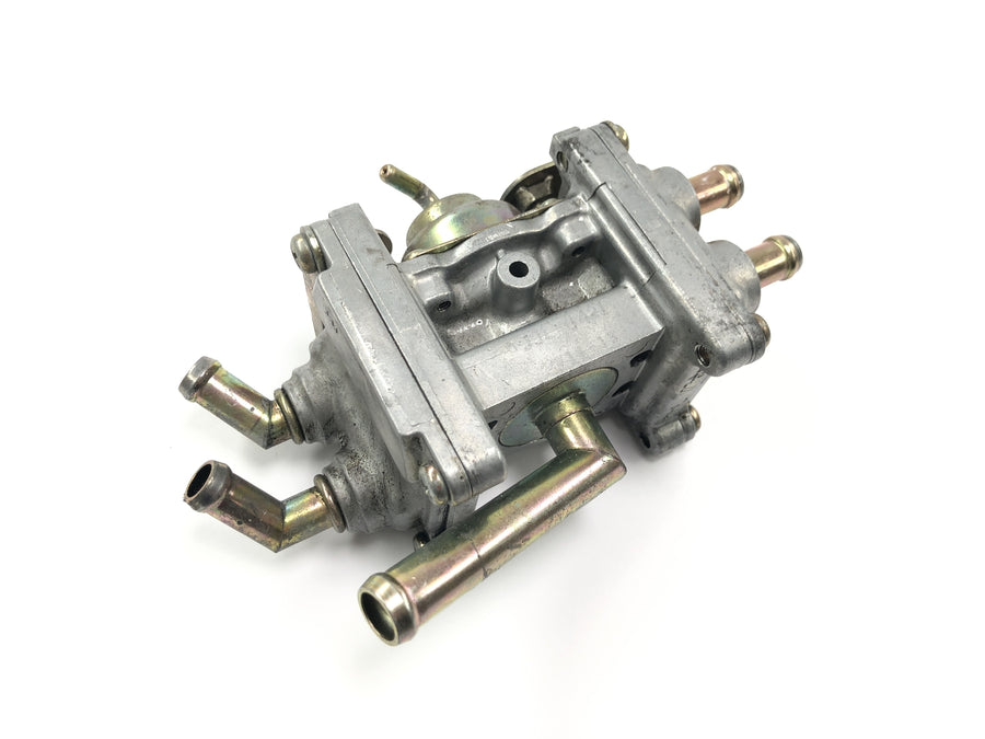 Yamaha YZF R1 RN04 [2001] - Secondary air system control valve AIS