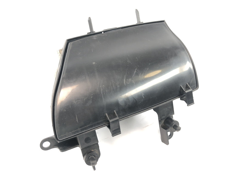 Suzuki Intruder VL 1500 AL [2000] - tool compartment storage compartment