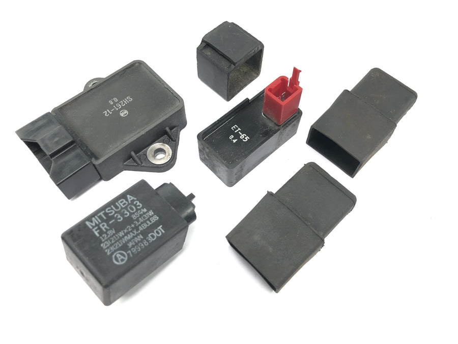 Honda ST 1100 SC26 Pan European [1990] - Relay mixed lot
