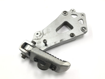 Suzuki GSX R 1100 GU74C [1987] - Pillion footrest with bracket on the left - 0