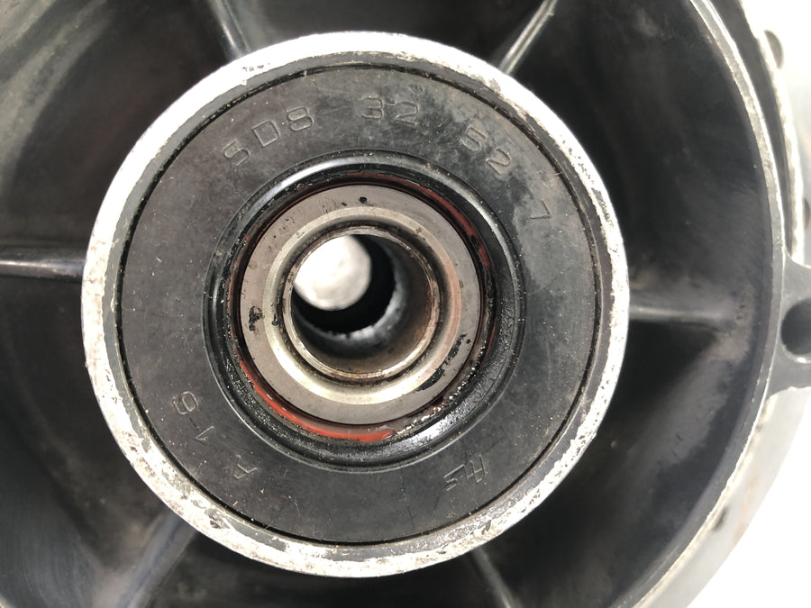 Yamaha XT 500 1U6 [1981] - Rear wheel hub