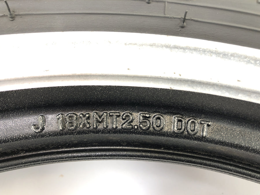 Yamaha RD 350 YPVS 31K [1984] - Rear wheel rim with brake disc