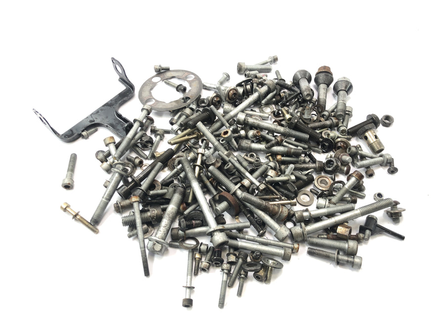 BMW R 1150 GS R21 [2002] - leftover parts and screws mixed lot