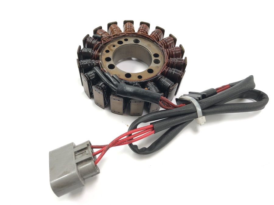 Yamaha YZF R1 RN09 [2003] - alternator stator spool generator coil
