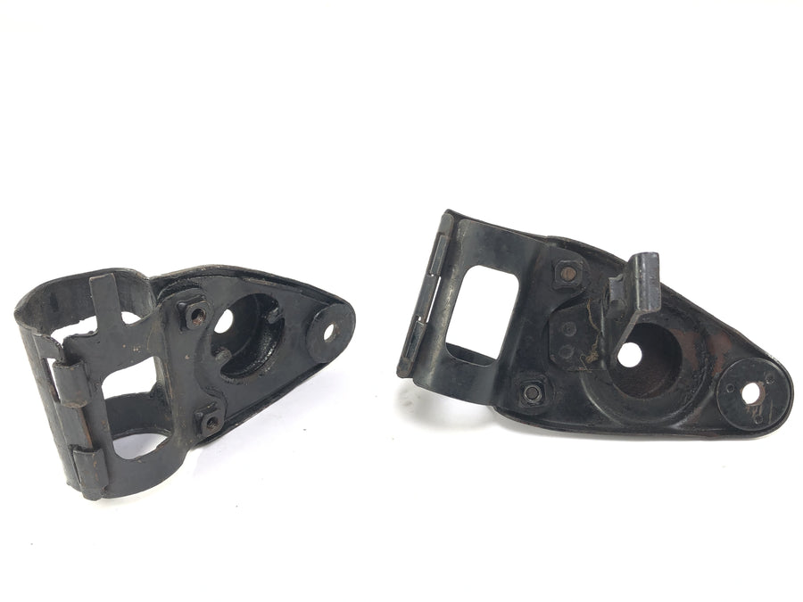 Yamaha XT 500 1U6 [1981] - Lamp holder headlight mount set
