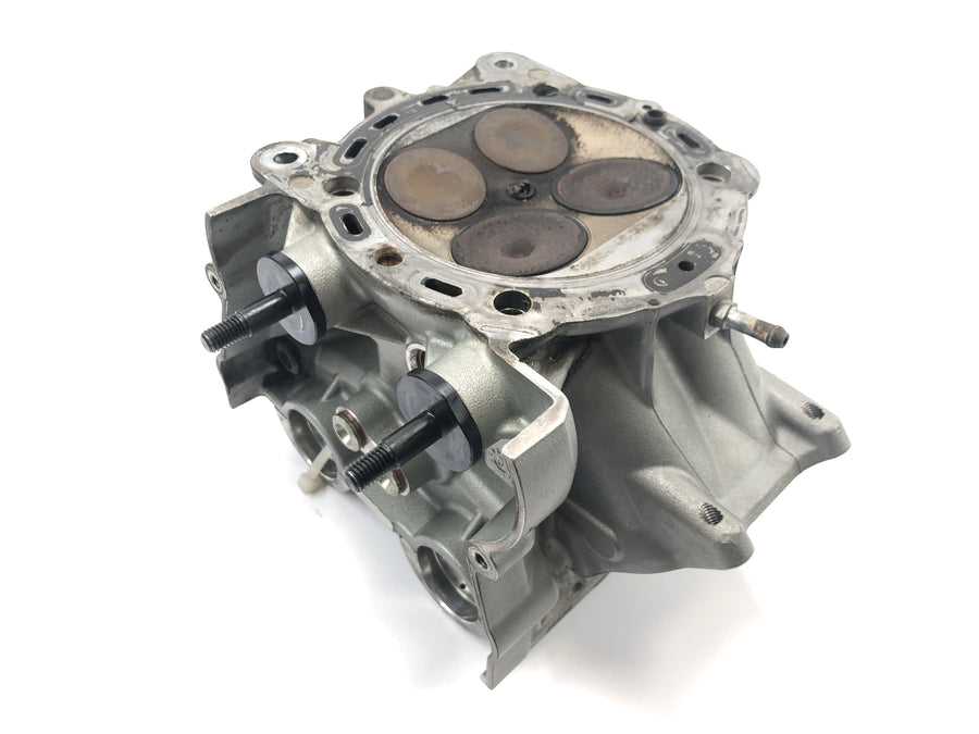Ducati Multistrada 1200 S Touring [2009] - Cylinder head valve train at the front