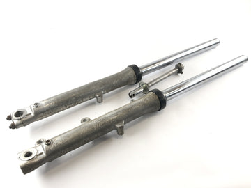 Yamaha XS 400 2A2 [1982] - Telescopic fork with axle