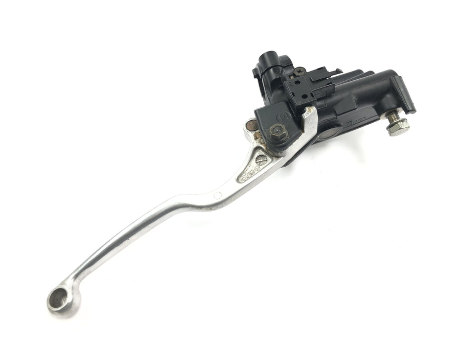 Triumph Adventurer 900 T309RT [1998] - Clutch pump handlebar fitting on the left