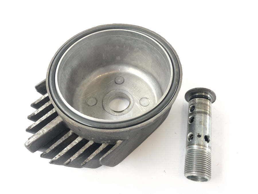 Yamaha XS 400 2A2 [1982] - Oil filter cover mounting oil filter