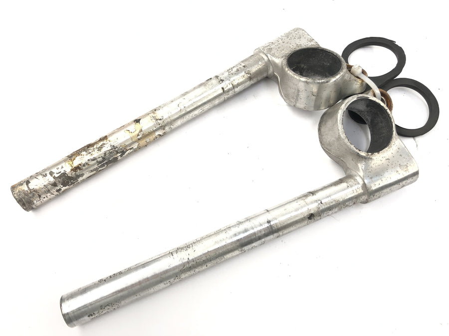 Suzuki GSX R 1100 GV73B [1990] - handlebar fum on the left and right