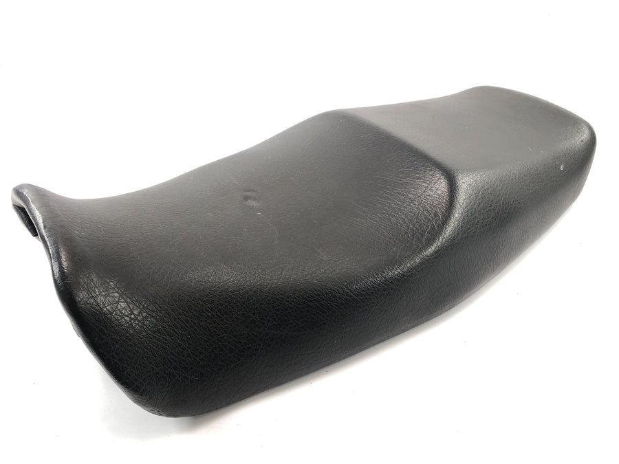 Kawasaki GPZ 1100 ZXT10E [1997] - Seat seat upholstered Rider driver's bench
