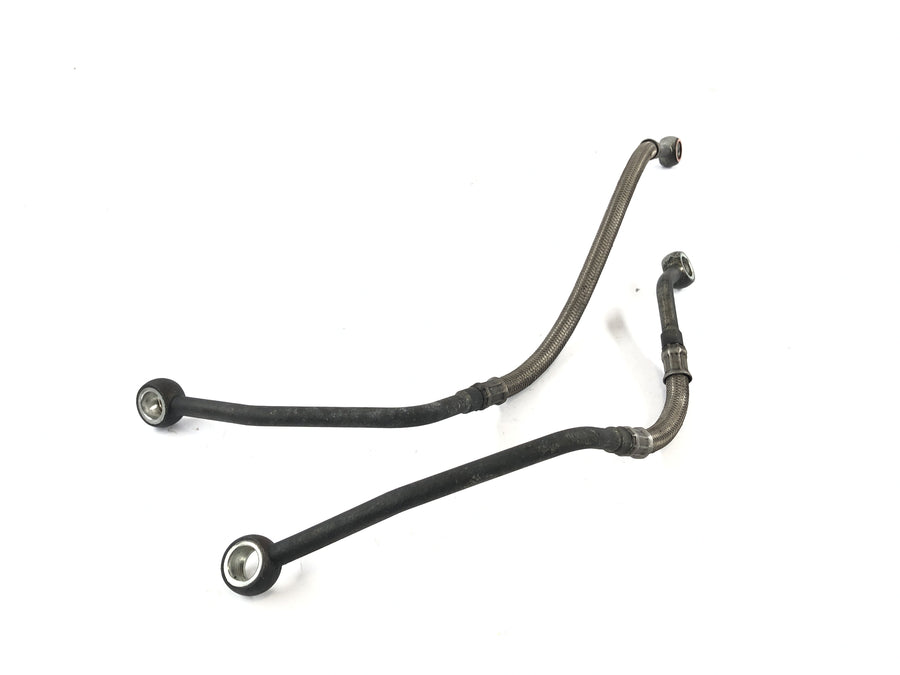 Triumph Speed ​​Triple 955i [1999] - Oil pipes