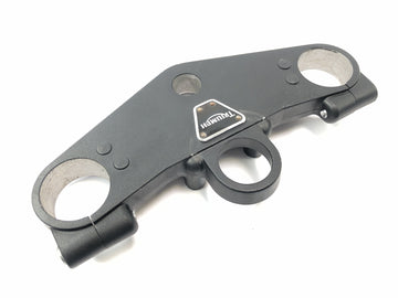 Triumph Daytona 900 T300 [1996] - upper fork bridge handlebar clamp control head mount