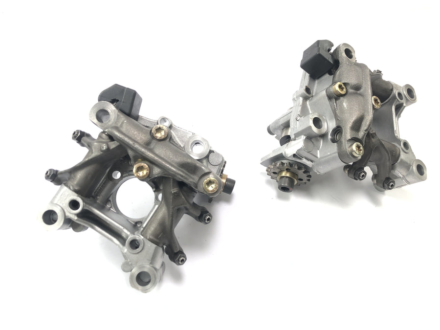 BMW R 1200 CL K30 [2003] - camshaft bock set on the right with camshafts