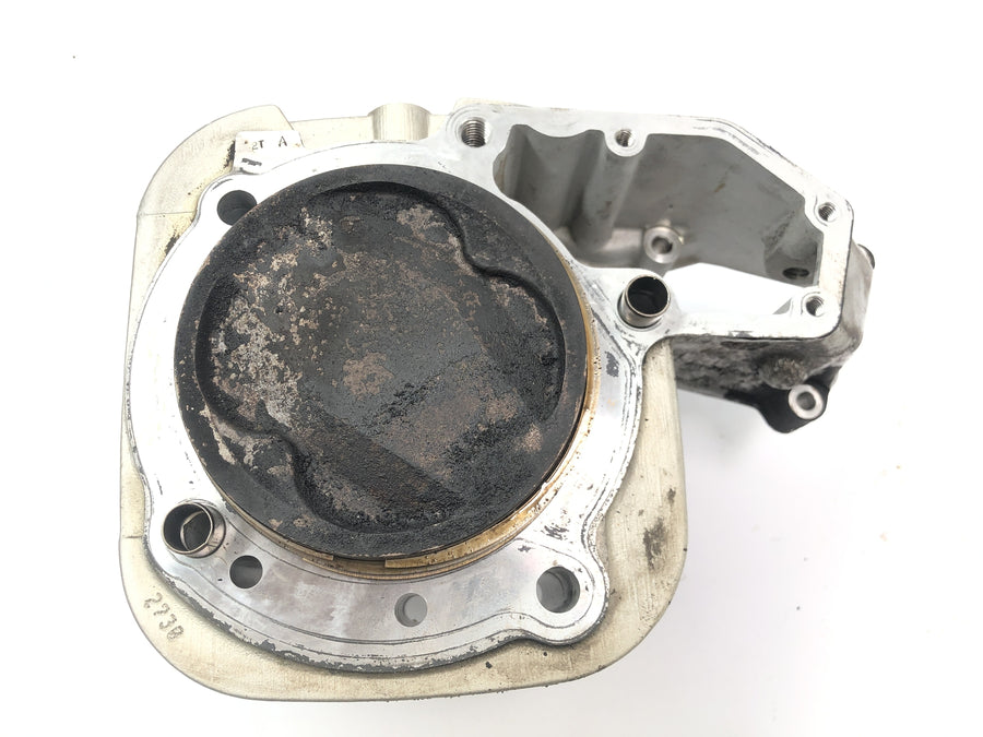 BMW R 1150 GS R21 [2002] - cylinder with piston on the left