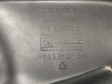 Aprilia Mille RSV 1000 ME [1999] - Air intake air duct fairing at the front - 0
