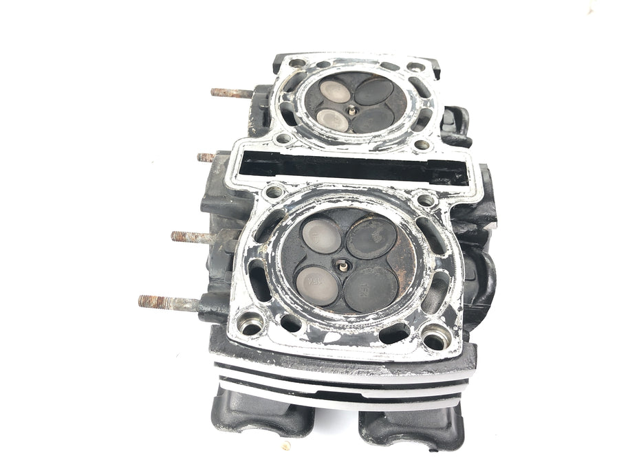 Yamaha V Max 1200 2LT [1998] - Front cylinder head