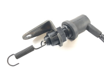 Yamaha V Max 1200 2we [1996] - Brake light switch at the back - 0