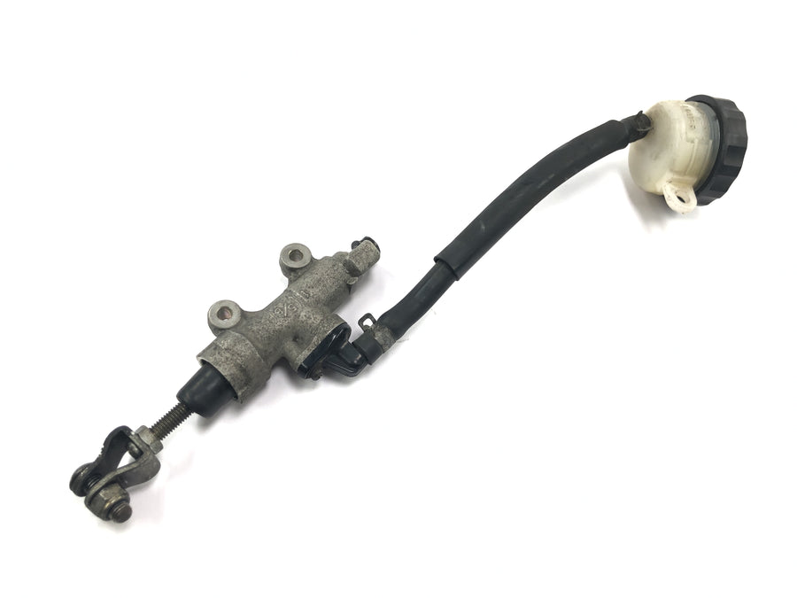 Honda CBR 900 RR Fireblade SC33 [2000] - rear brake pump rear brake cylinder