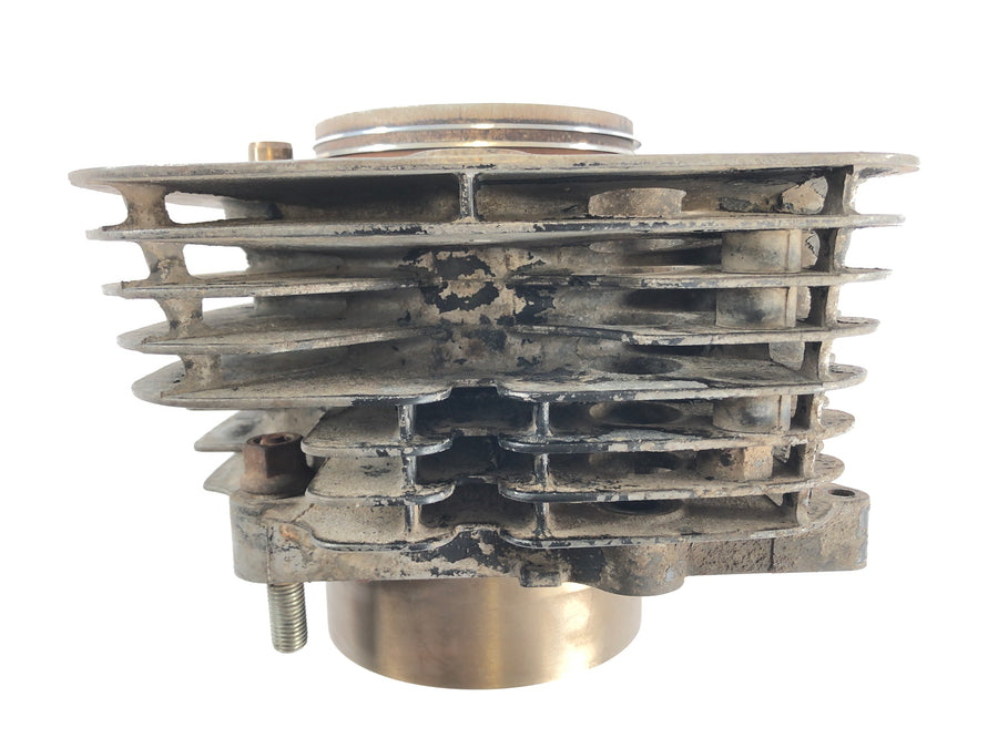 Yamaha XT 600 Zenere 34L [1985] - cylinder with pistons