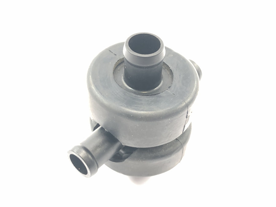 Kawasaki VN 1600 Classic VNT60A [2007] - Engine breather valve